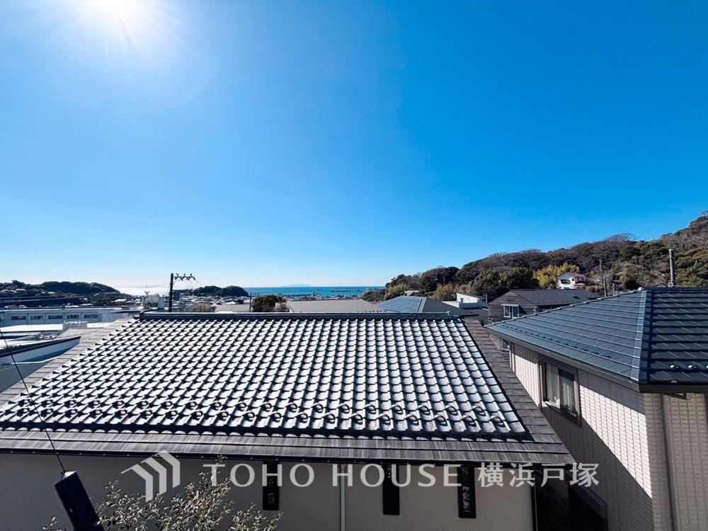 Spacious 4LDK Apartment with Ocean View - Photo 1