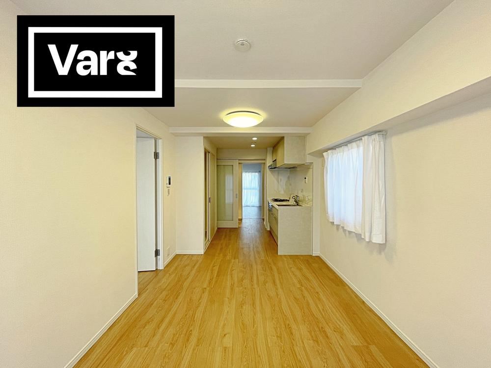 Renovated 2LDK Apartment in Higashi-Ogiku - Photo 1