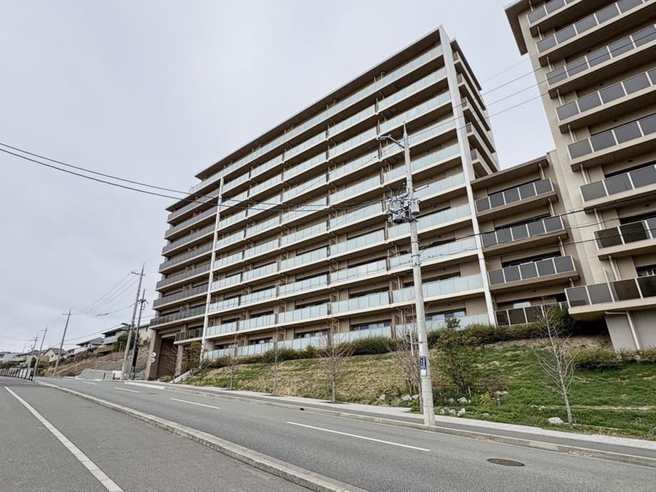 3LDK apartment in Mino, Osaka - Photo 1