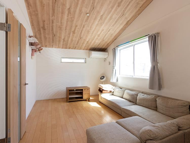 Modern 2LDK House in Kawasakiku's Quiet Neighborhood - Photo 1