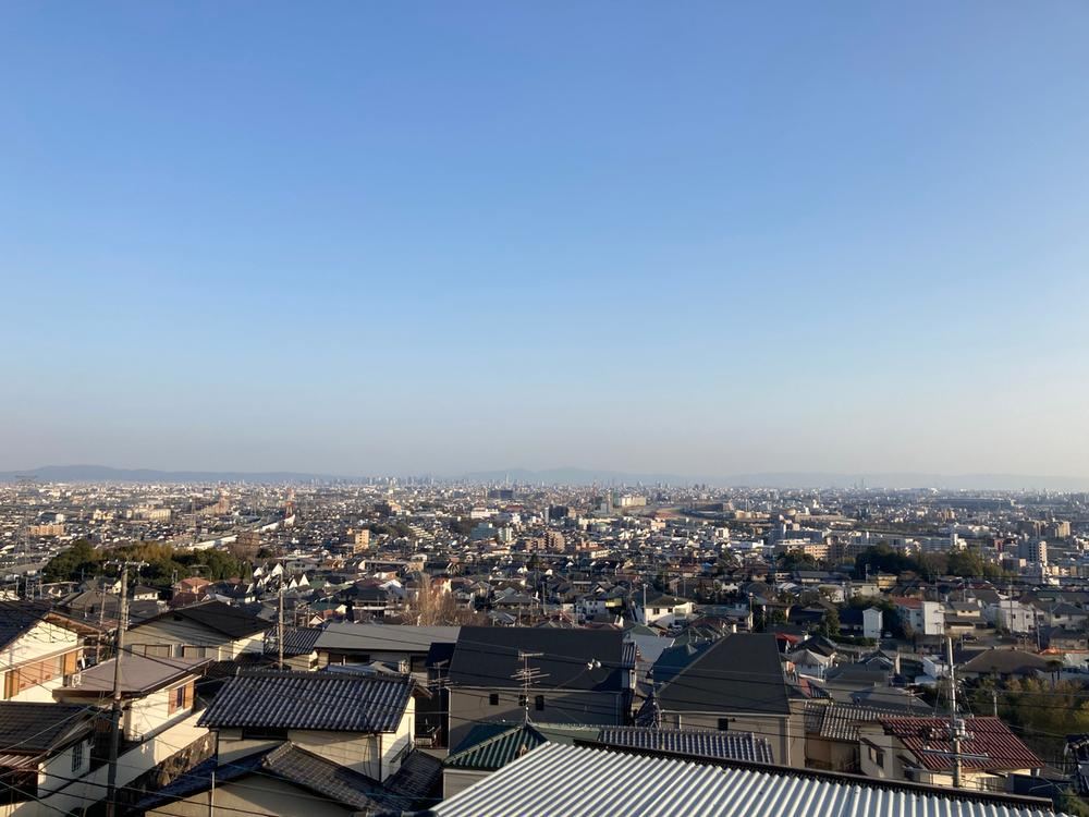 5LDK house in Takarazuka, Hyogo - Photo 1
