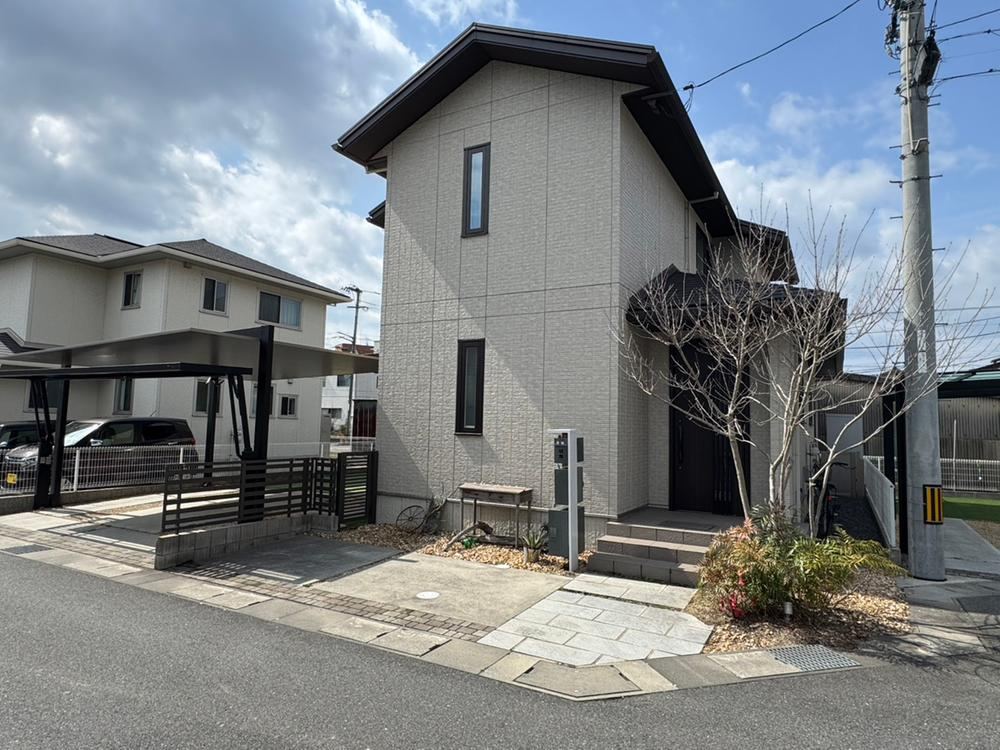 4LDK house in Kurashiki, Okayama - Photo 1