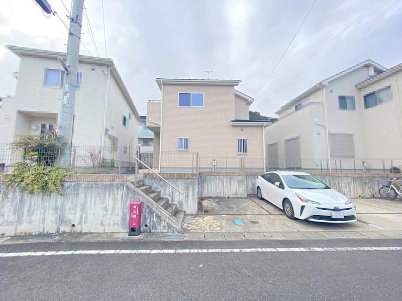 4LDK house in Otsu, Shiga - Photo 1