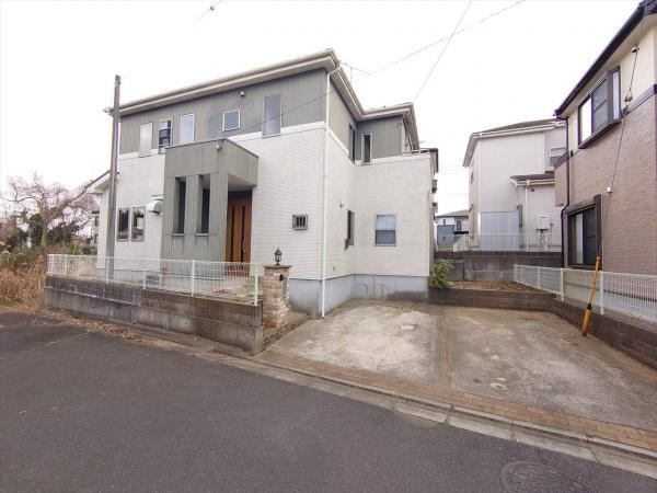4LDK Home in Namikimachi, 2006 Build - Photo 1
