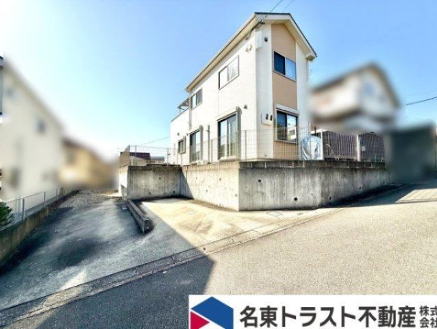 Spacious 4LDK House in Akaiike, Nisshin - Photo 1