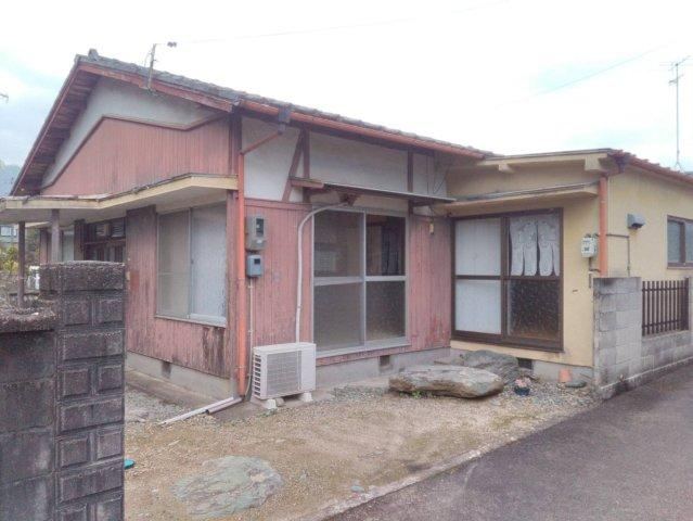 4DK house in Saijo, Ehime - Photo 1
