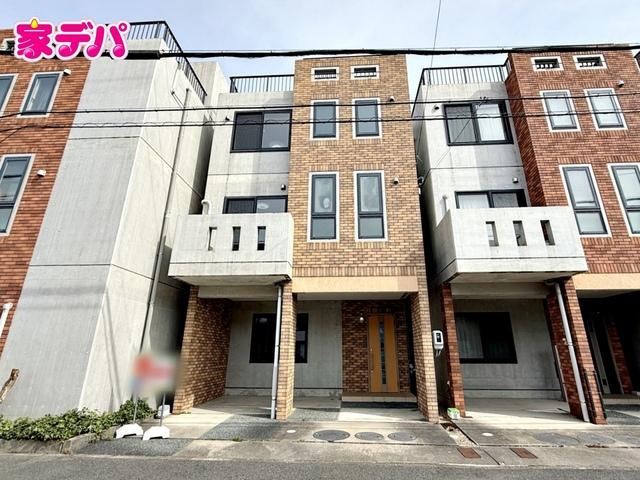 4LDK house in Toyokawa, Aichi - Photo 1