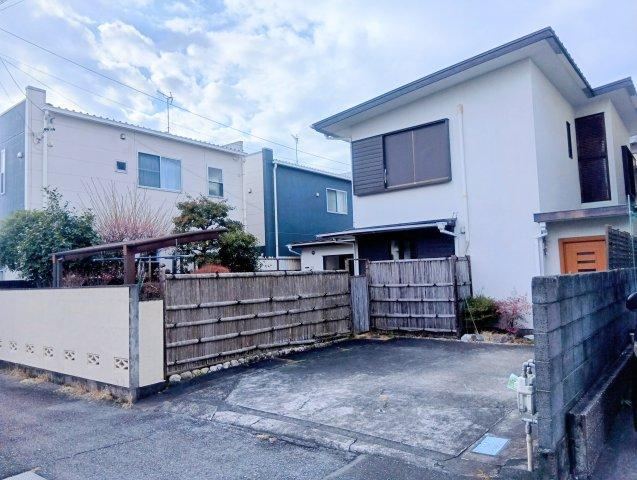 5LDK+S house in Aoi Ward, Shizuoka - Photo 1