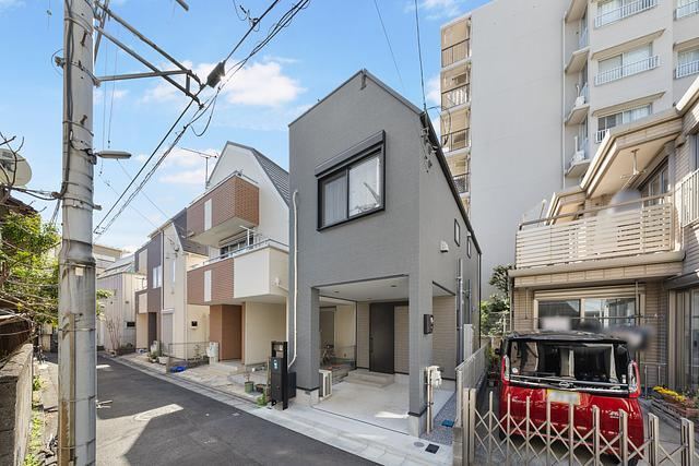 Newly Built 1DK House with Garage in Horifune - Photo 1