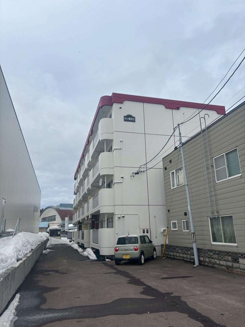 2LDK apartment in Otaru, Hokkaido - Photo 1