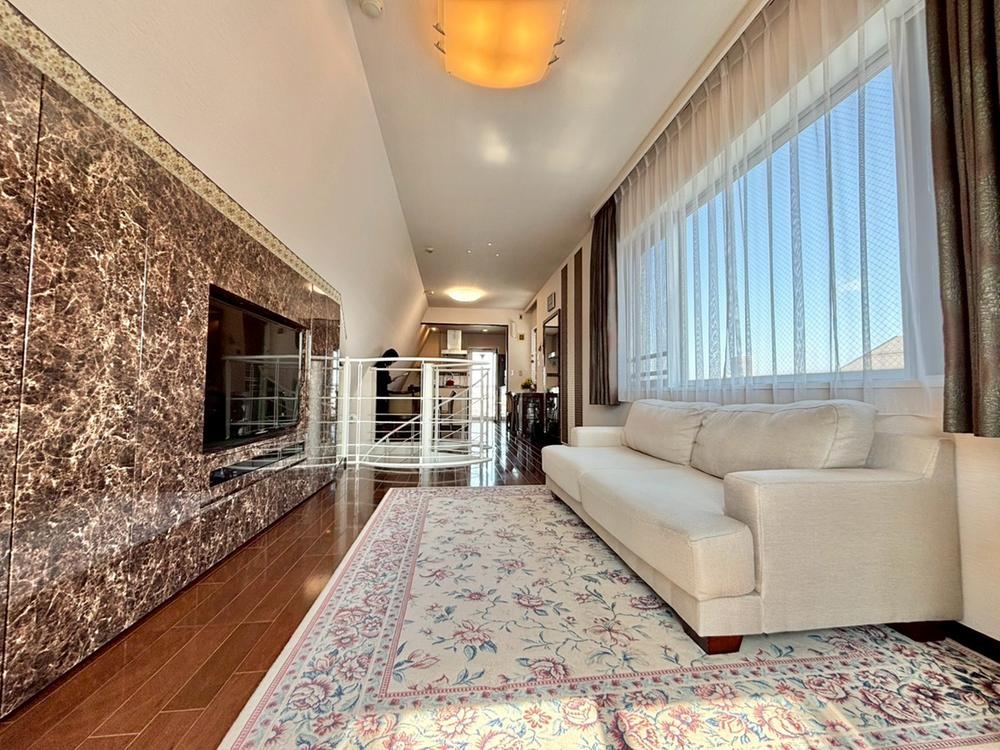 Available for Immediate Viewing - Flexible Tour Services - Photo 1