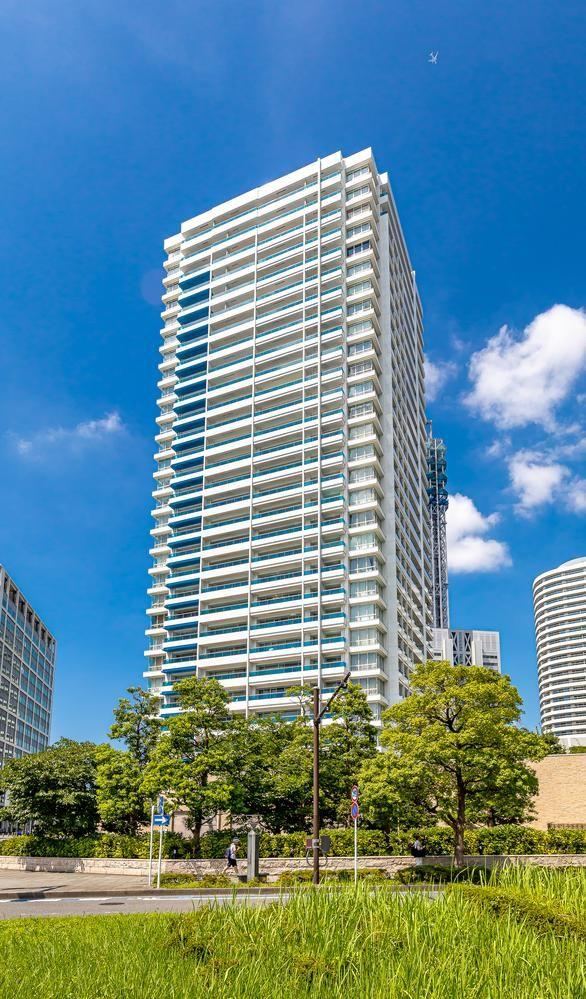 Stylish 3LDK Apartment in Minato Mirai - Photo 1