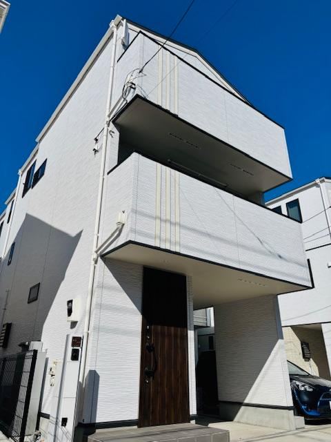 New 2LDK+2S Home in Higashimonzen, Kawasaki - Photo 1
