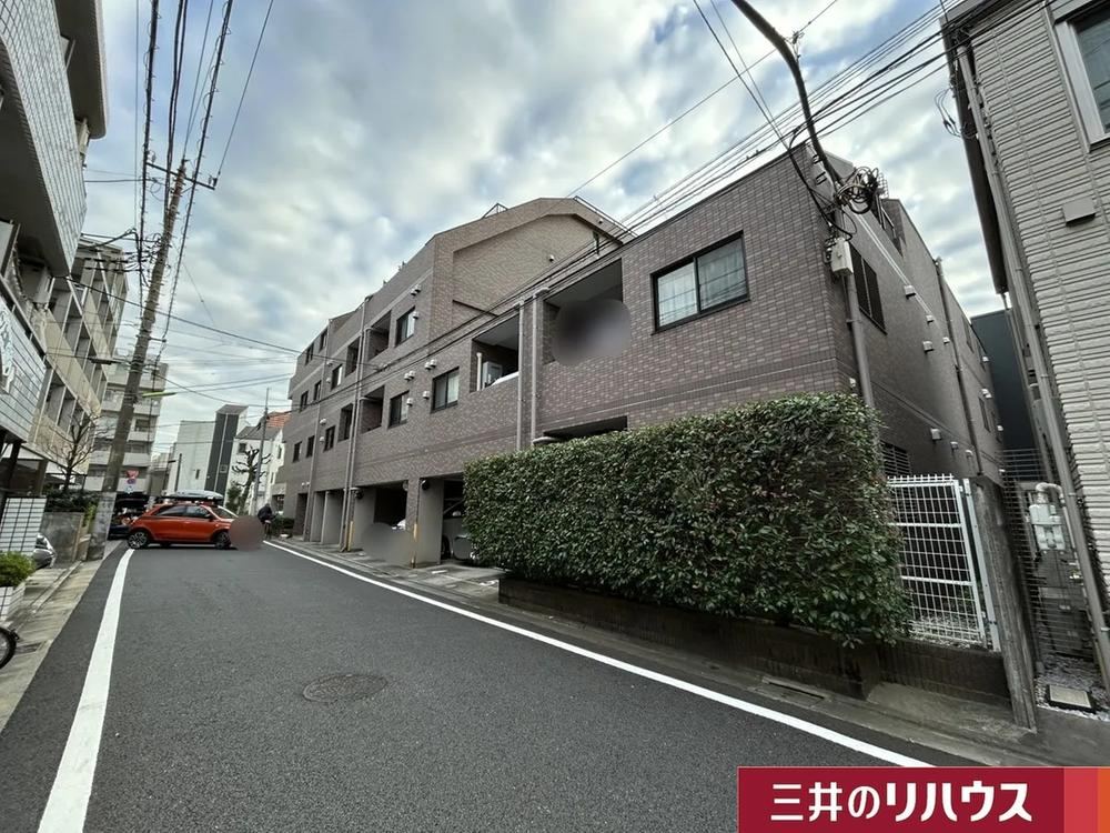1LDK apartment in Setagaya Ward, Tokyo - Photo 1