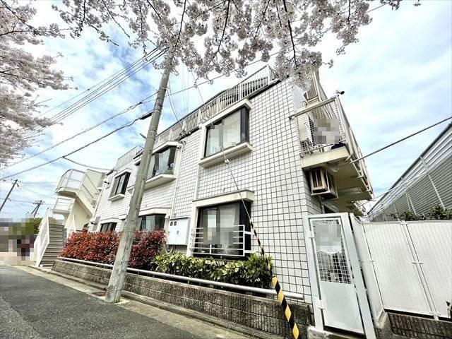 3LDK apartment in Nishinomiya, Hyogo - Photo 1