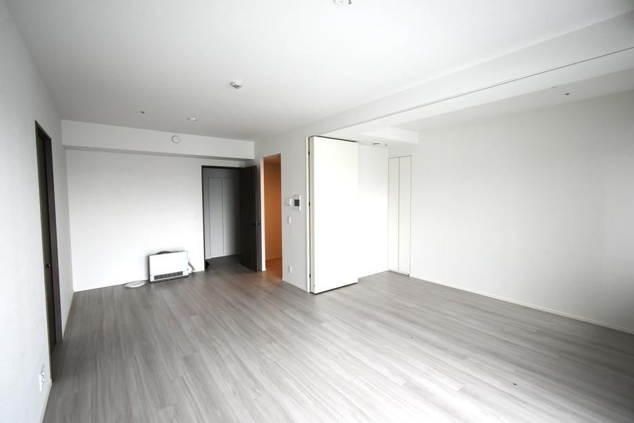 48-Story Tower Residence in Sapporo - Photo 1