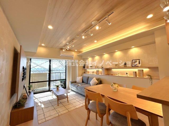 Spacious 3LDK Apartment in Arakawa - Photo 1