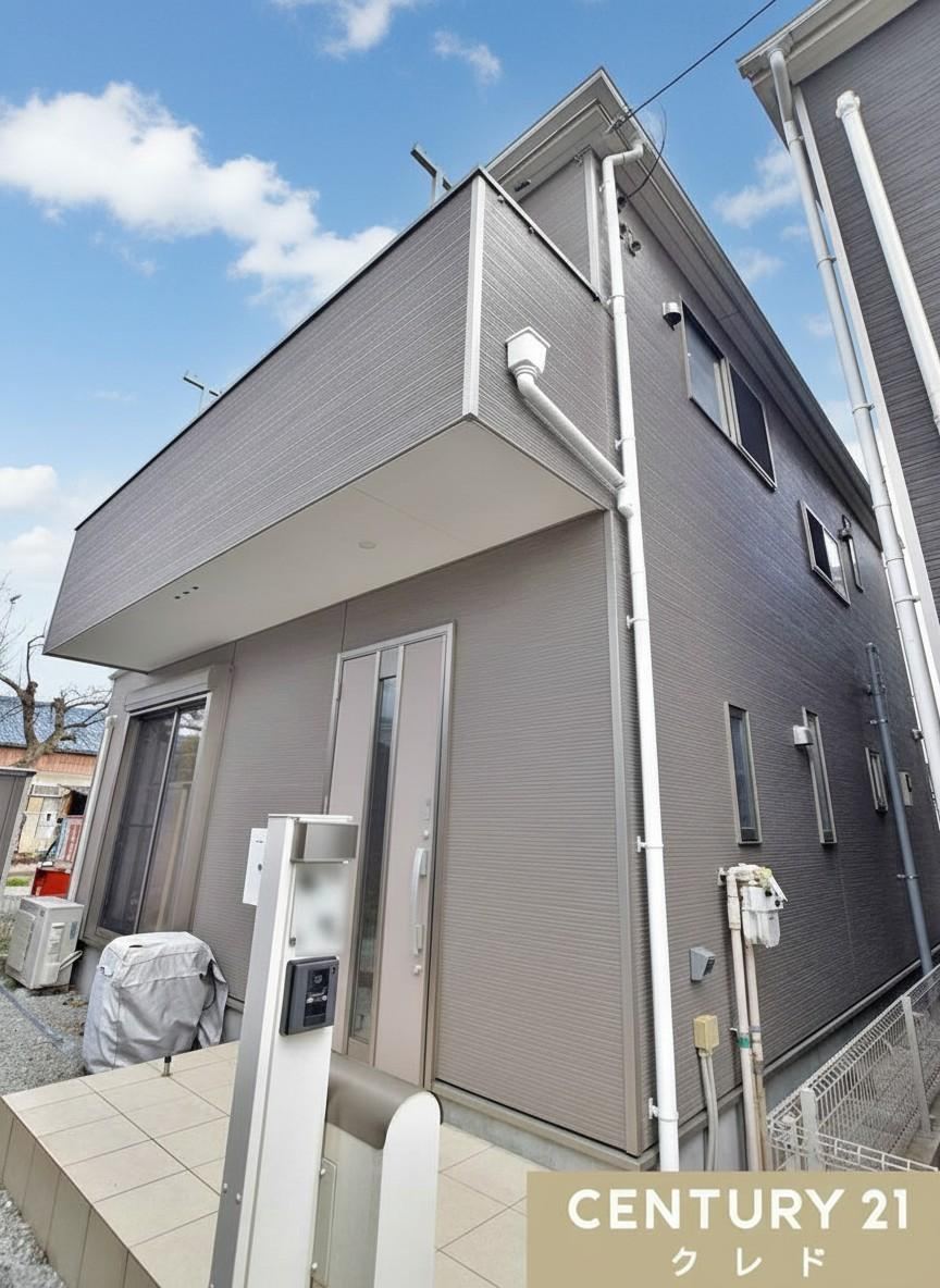Modern 3LDK House with Air Conditioning in Kawagoe - Photo 1