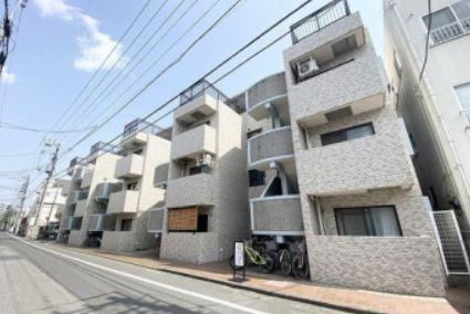 2DK apartment in Itabashi Ward, Tokyo - Photo 1