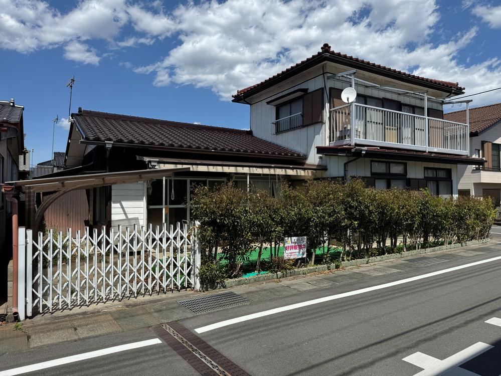 7LDK house in Takasaki, Gunma - Photo 1