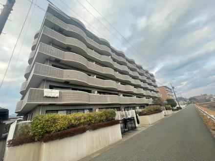 4LDK apartment in Yamaguchi, Yamaguchi - Photo 1