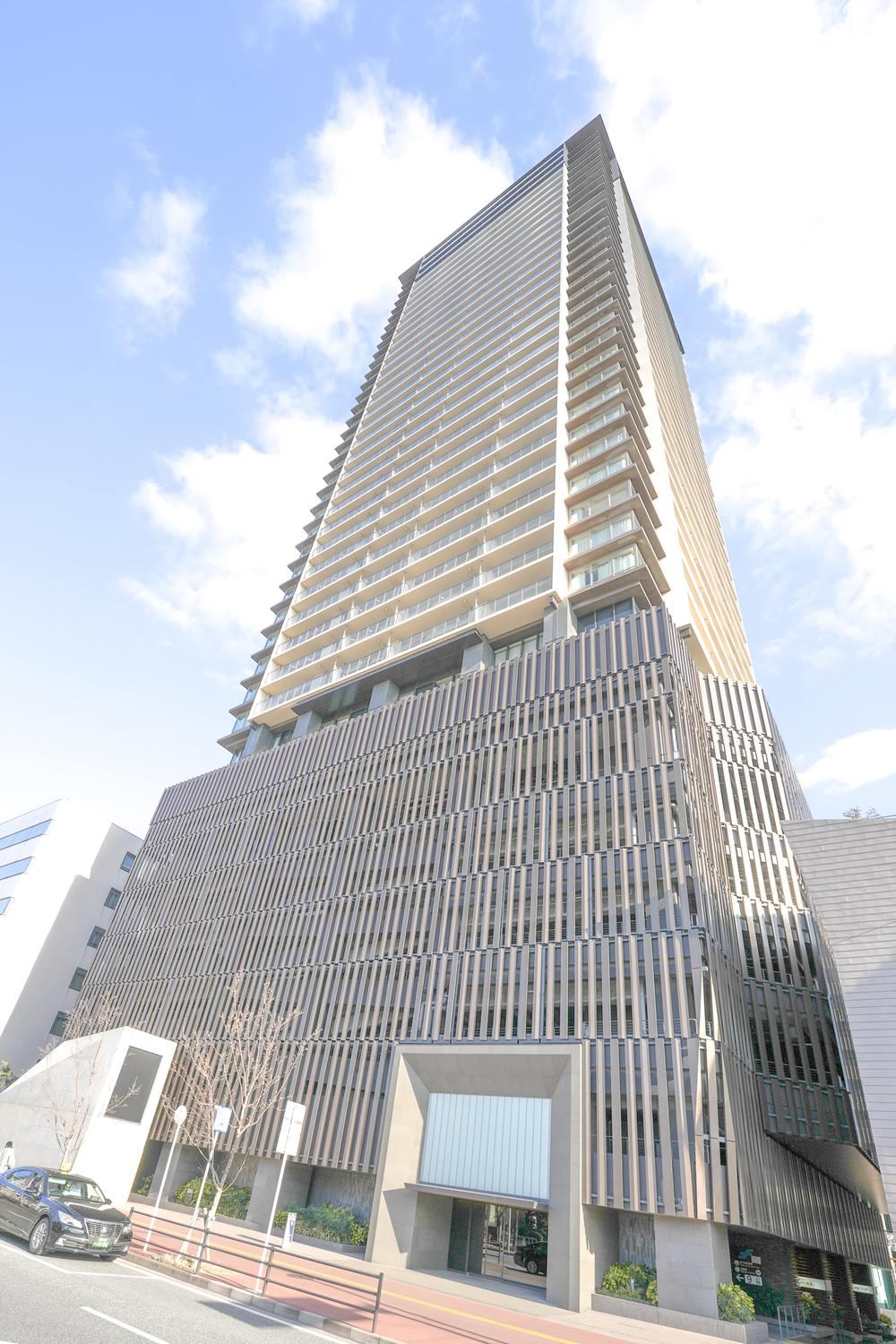 2LDK apartment in Sawara Ward, Fukuoka - Photo 1