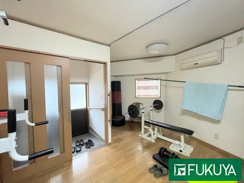 4DK house in Ino Ward, Osaka - Photo 1