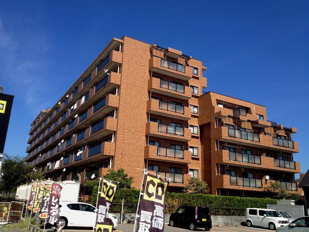 3LDK apartment in Nishi Ward, Niigata - Photo 1