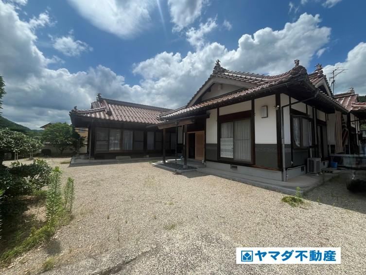 5LDK+S house in Akiota, Yamagata District, Hiroshima - Photo 1
