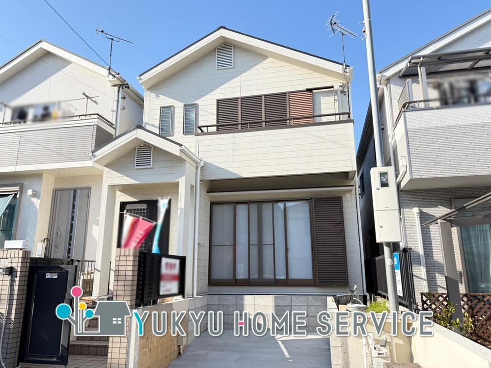 Functional 3LDK+S House with Office Space - Photo 1