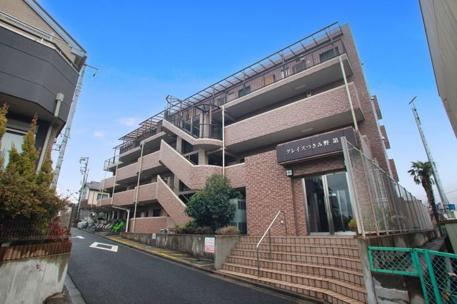 Cozy 2LDK+S Apartment in Shimo-Tsuruma - Photo 1