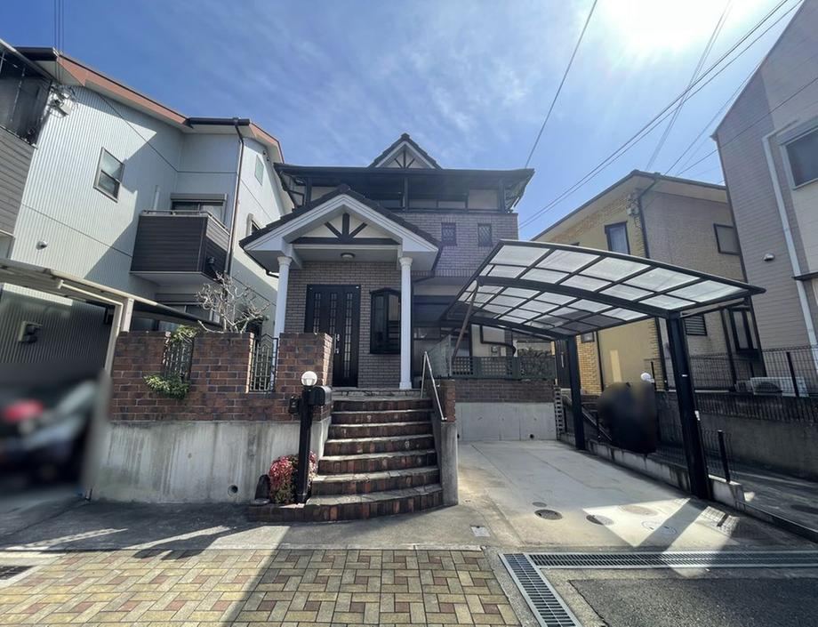 4LDK house in Higashiosaka, Osaka - Photo 1