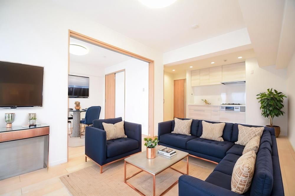 Available for Viewing: Renovated Apartment - Photo 1