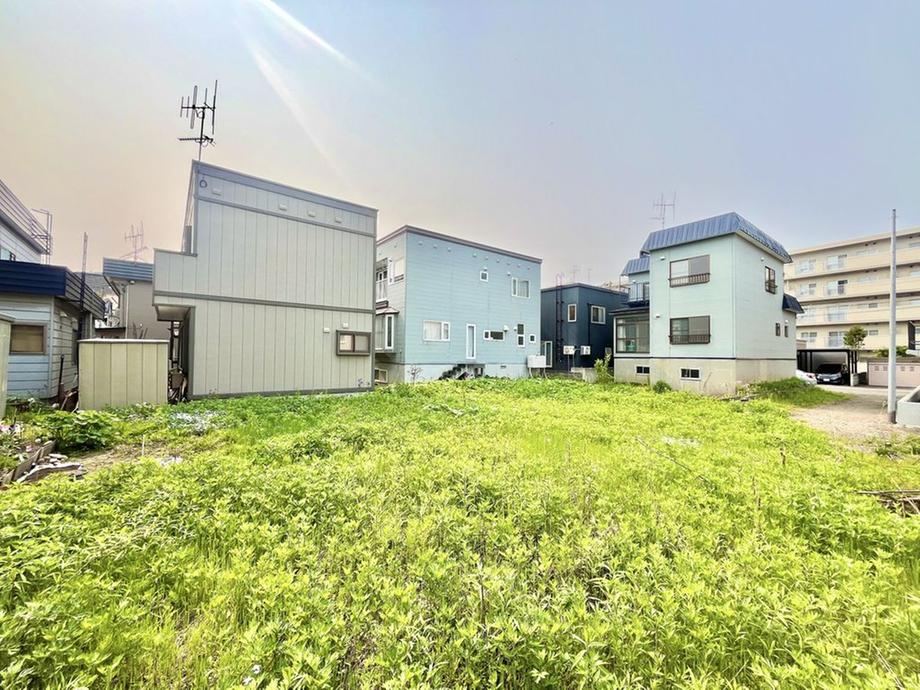 Spacious Land in Minami 34, Sapporo - Photo 1