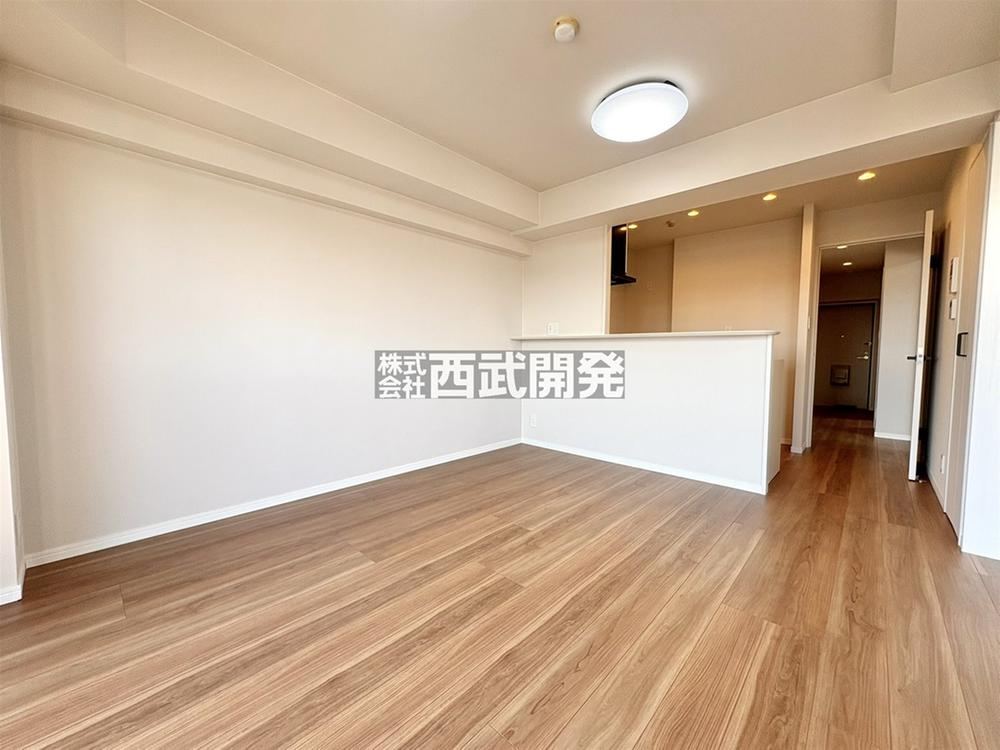 Charming 3LDK Corner Apartment in Higashimurayama - Photo 1