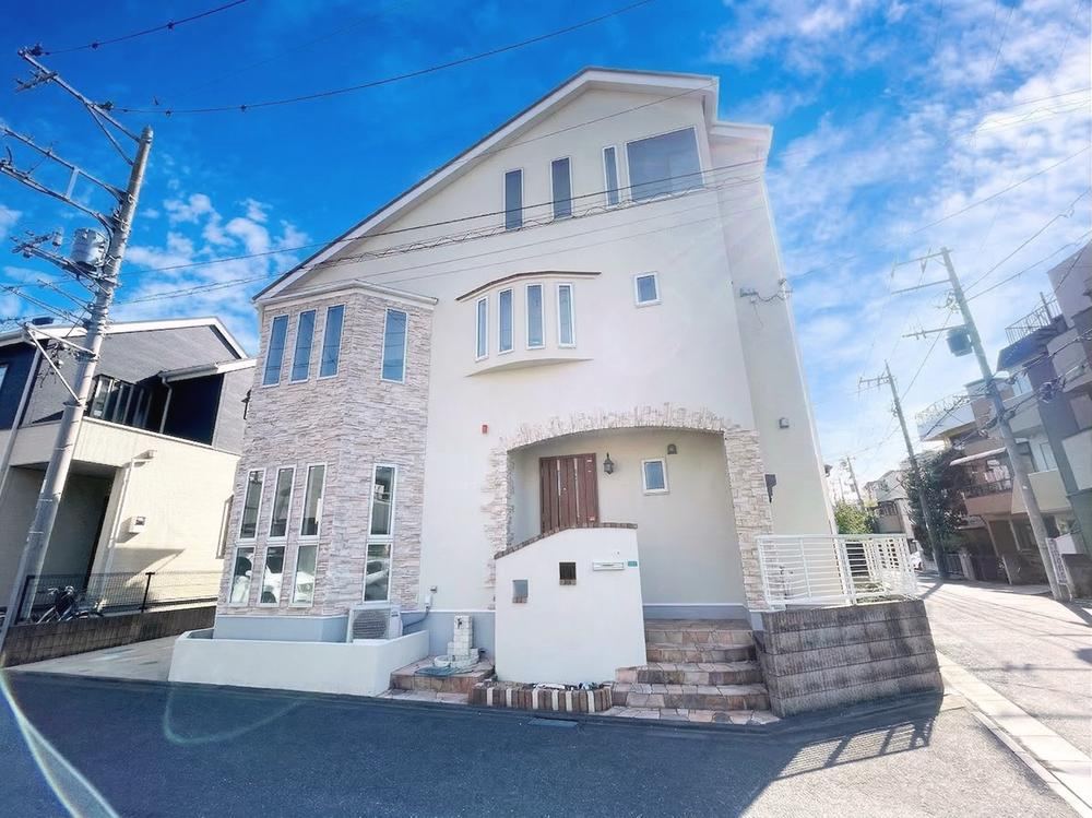 Renovated 4LDK Detached House in Kawaguchi - Photo 1