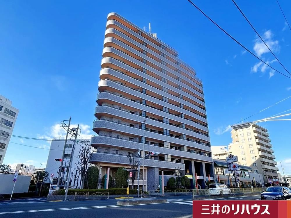 Renovated 2LDK Apartment in Kugahara - Photo 1