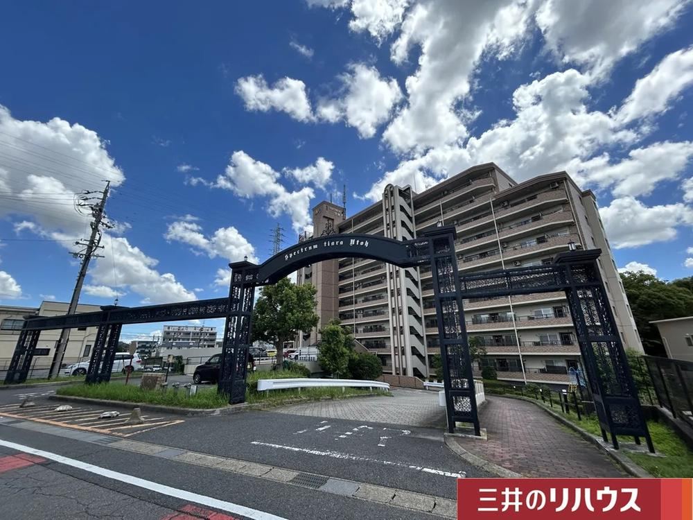 3LDK apartment in Okazaki, Aichi - Photo 1