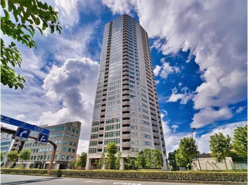 1LDK apartment in Minato Ward, Tokyo - Photo 1
