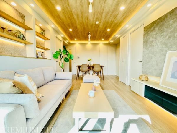 Sunny Corner Unit with Great Access in Ikebukuro - Photo 1
