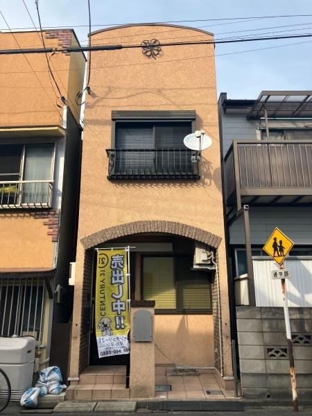 All-Electric Home Just 9 Minutes from Warabi Station - Photo 1
