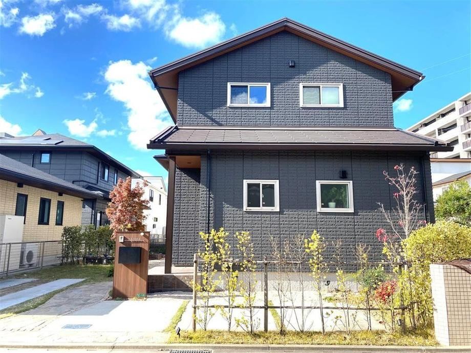 4LDK+S house in Tobata Ward, Kitakyushu, Fukuoka - Photo 1