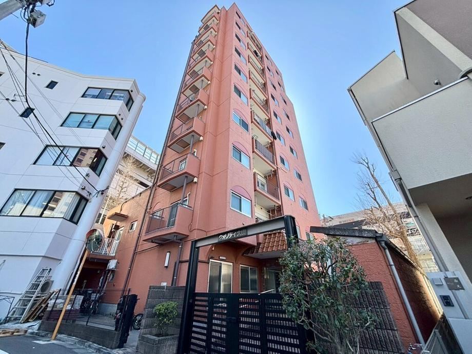 Bright 2DK Apartment in Itabashi - Photo 1