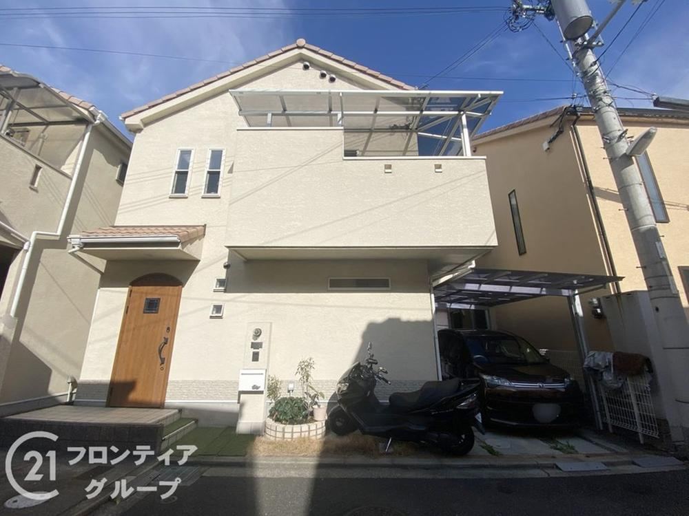 3LDK house in Neyagawa, Osaka - Photo 1