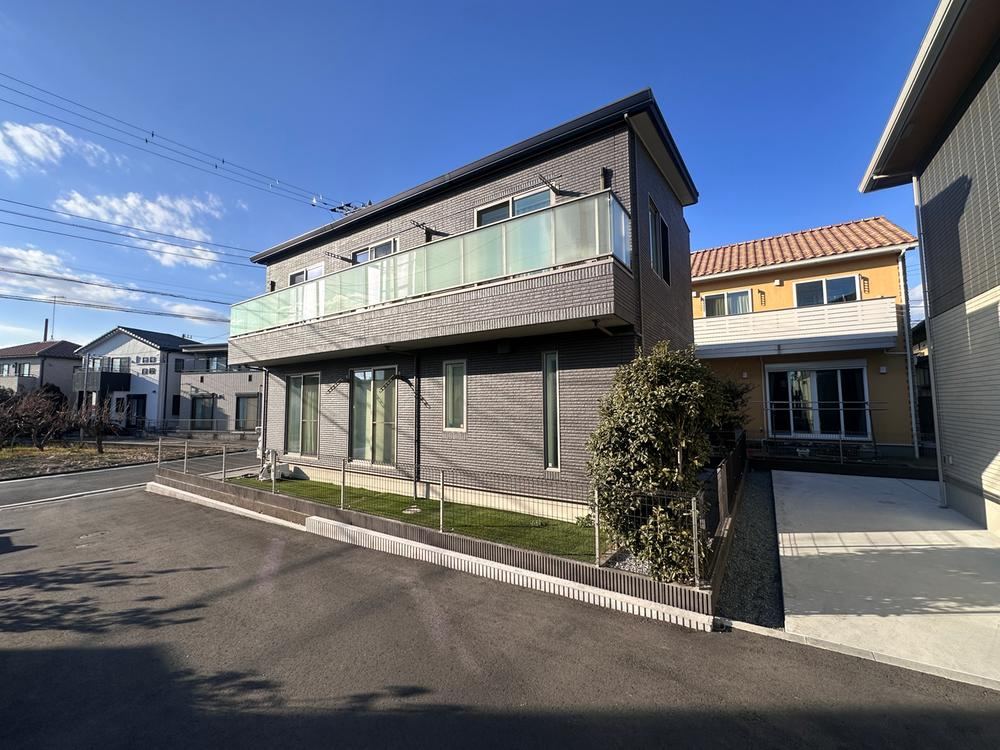 Custom 3LDK House by Ichijo in Fujisawa - Photo 1