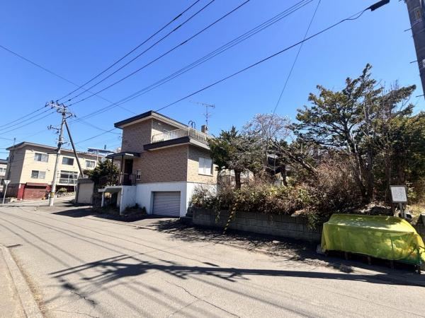 381 m² land in Minami Ward, Sapporo, Hokkaido - Photo 1