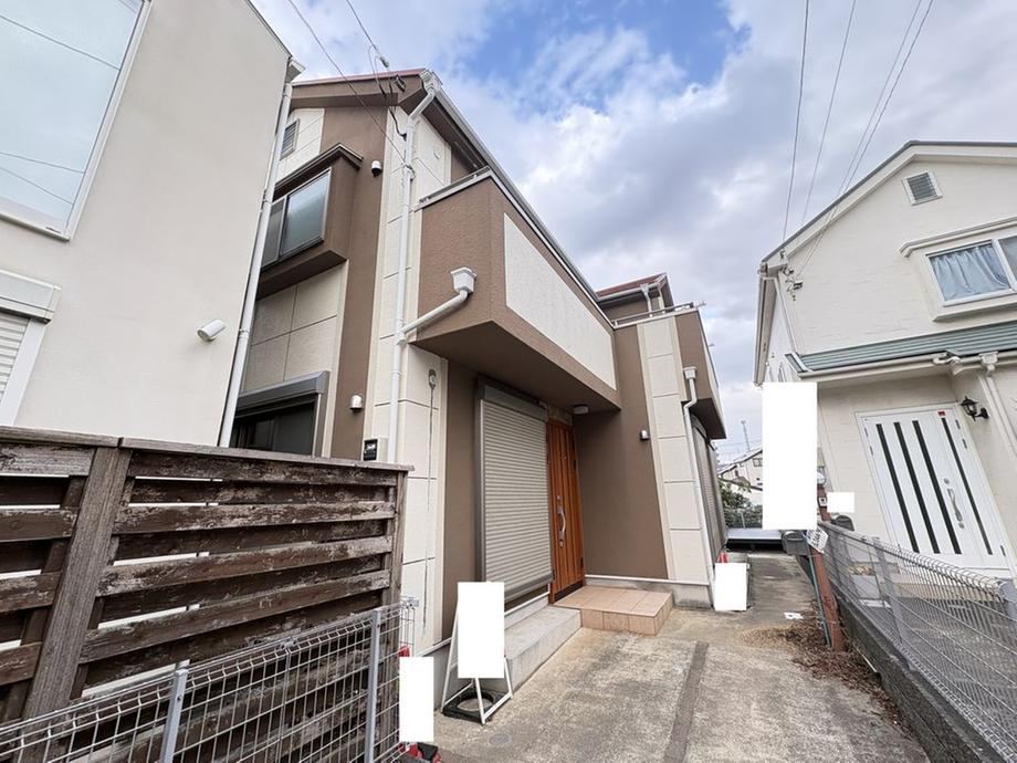 Renovated 4LDK House with Wood Deck - Photo 1