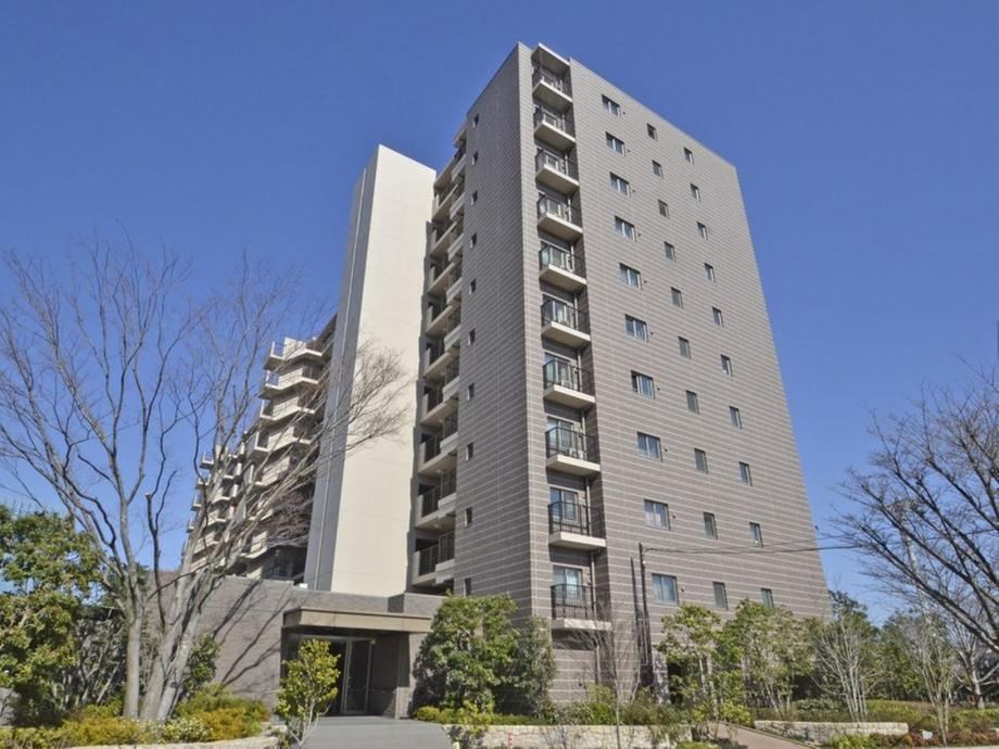 Modern 3LDK Apartment in Kashiwacho, Shiki - Photo 1