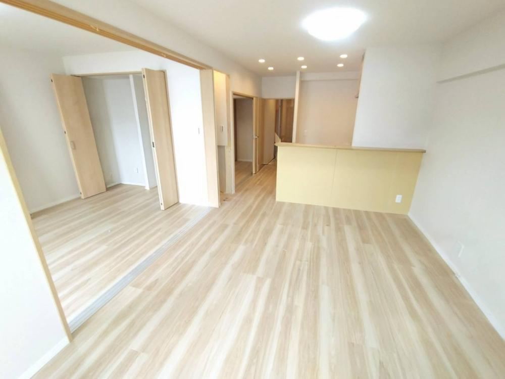 3LDK apartment in Settsu, Osaka - Photo 1