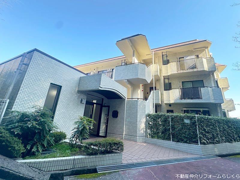 3LDK apartment in Kasugai, Aichi - Photo 1